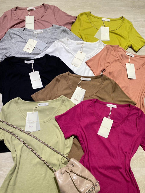 MAIKAEW Half Sleeves Round Neck Tops